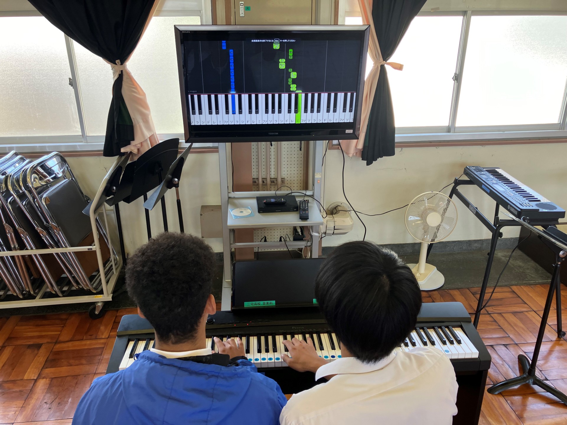 thumbnail_音楽授業写真２