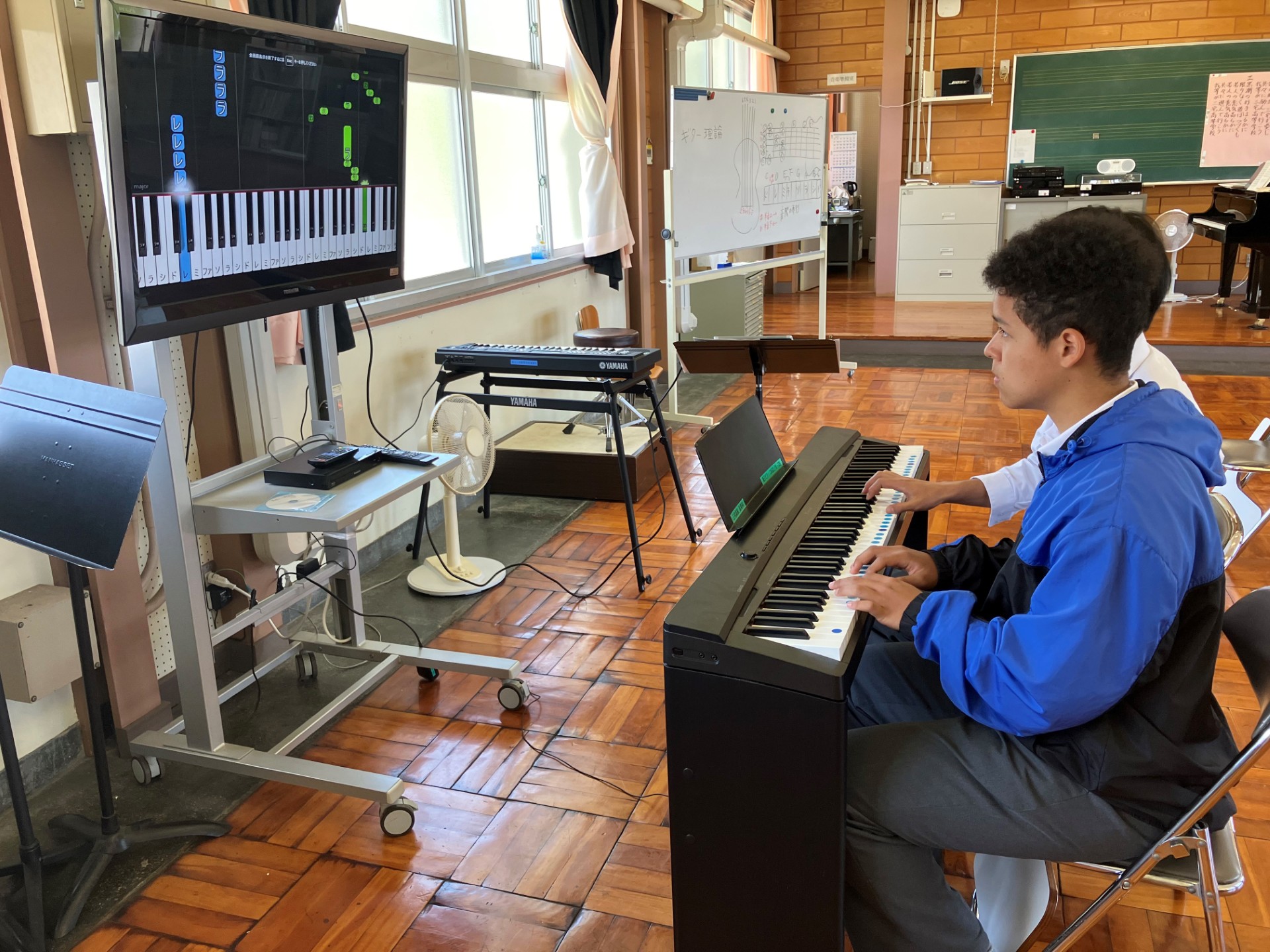 thumbnail_音楽授業写真３