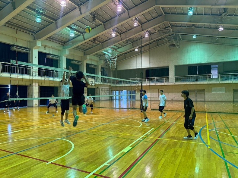 男子バレー夏休み02