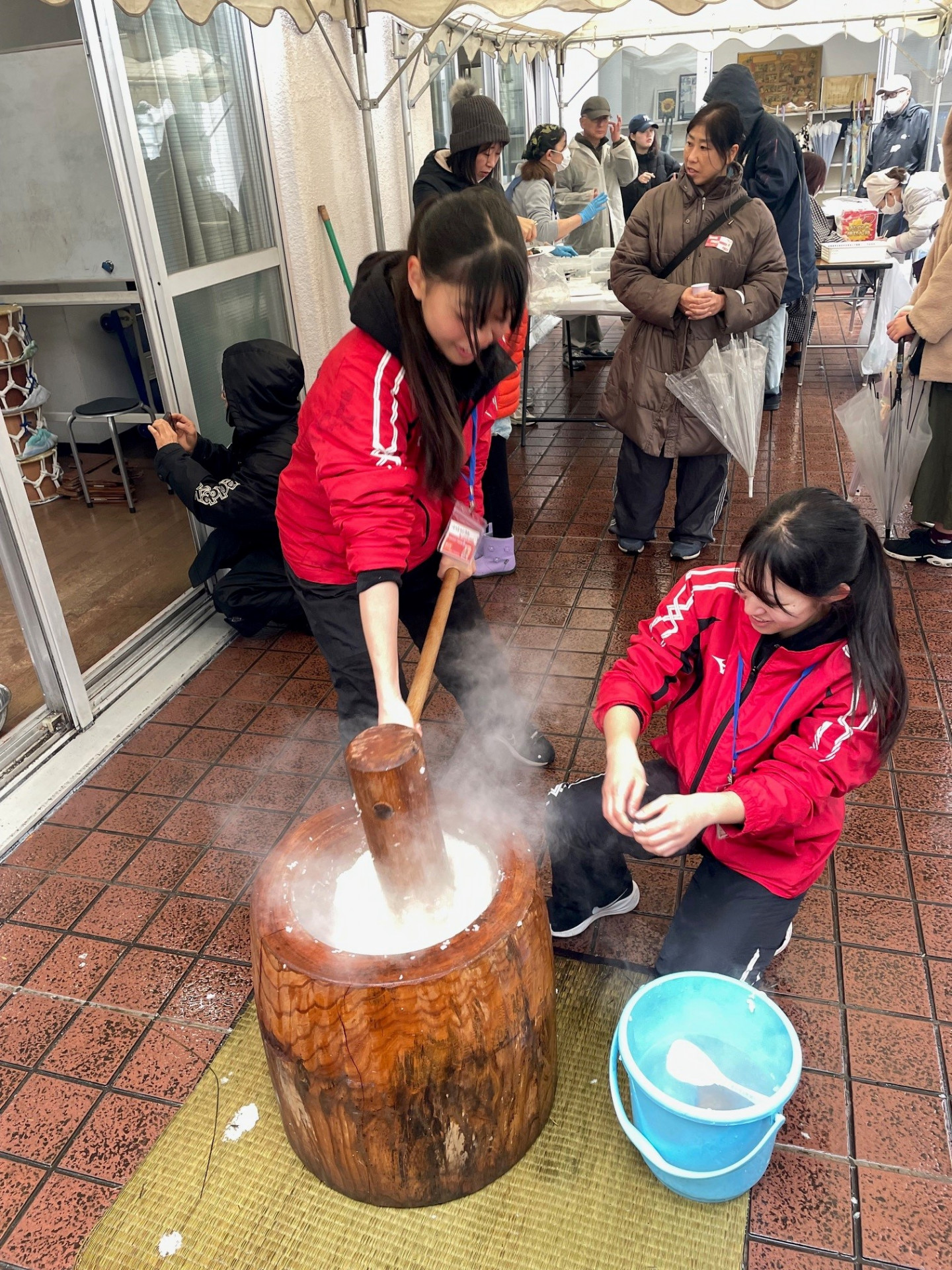 餅つき２