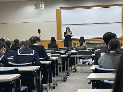 菅井さん