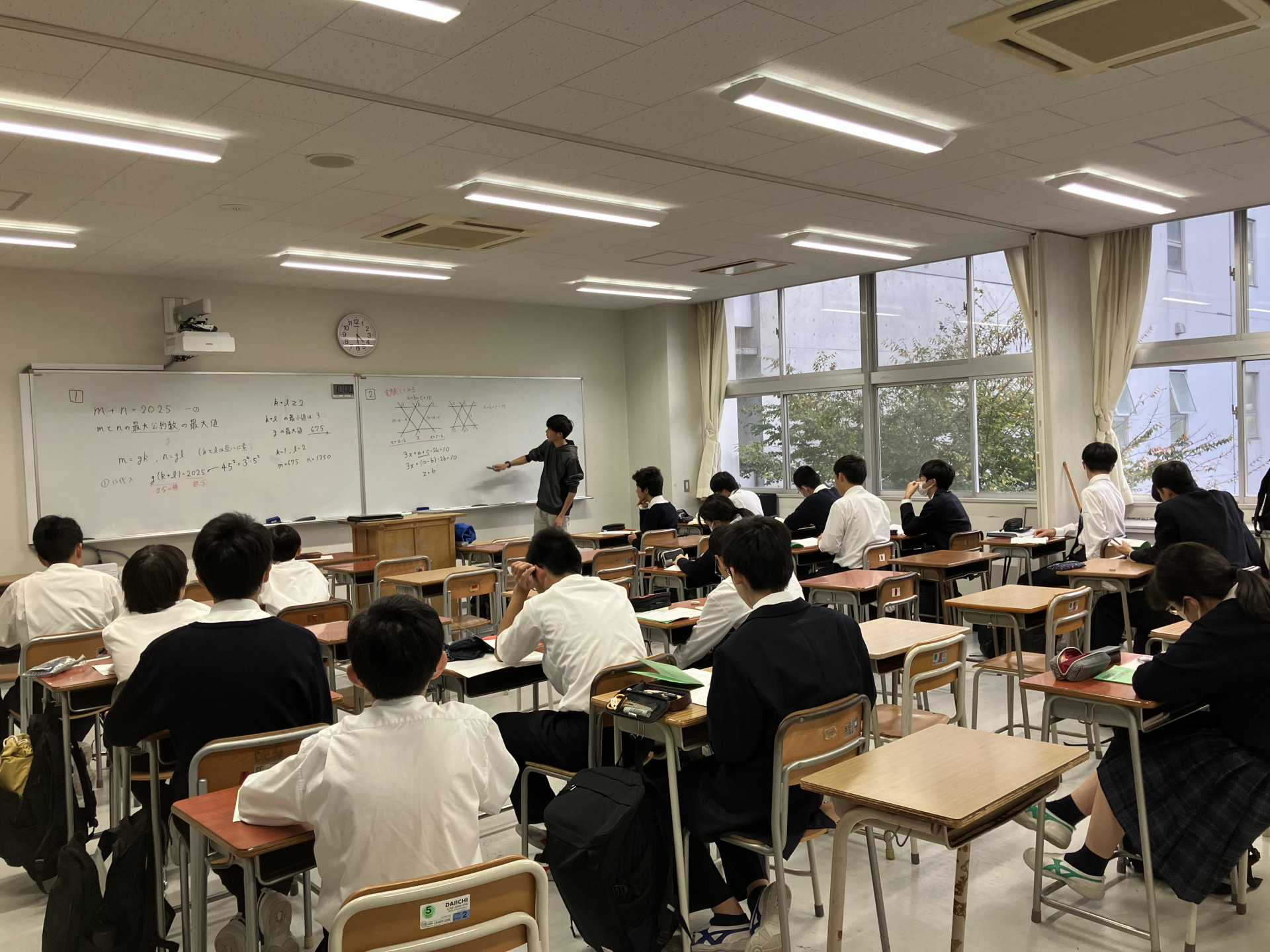 20251023_072901208_iOS