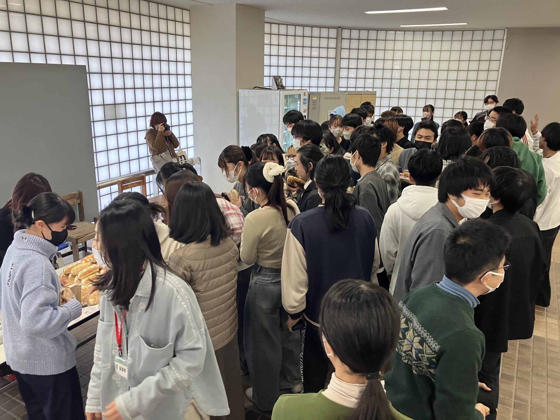 20251208販売初日４