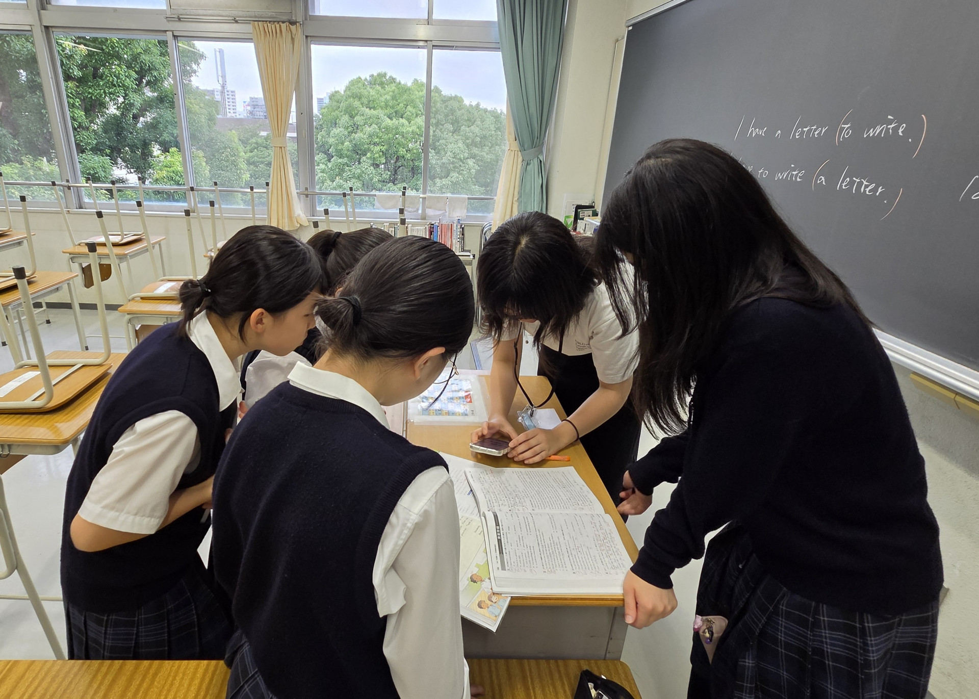 20260629②別室での英語の質問対応
