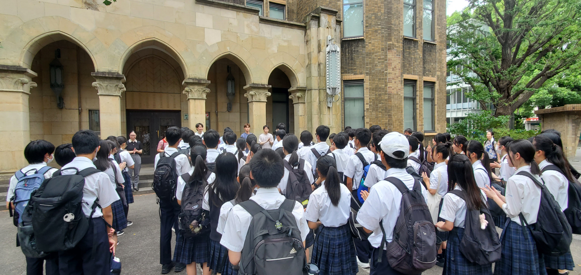 中３上級学校訪問＿ホームページ用1