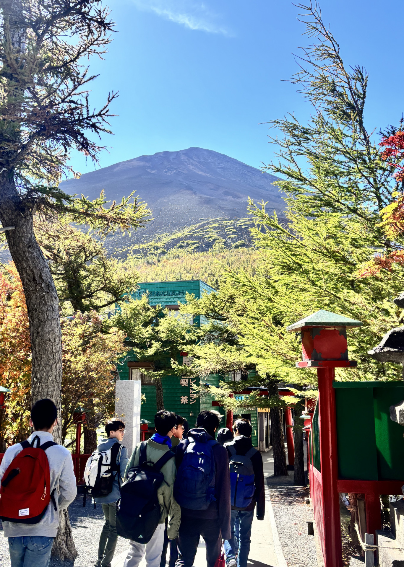 間近に見える富士山