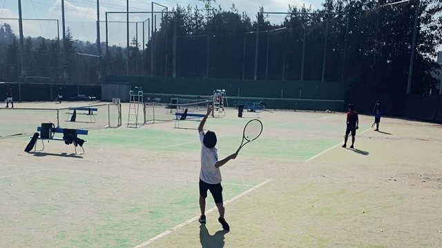 tennis_2021122502