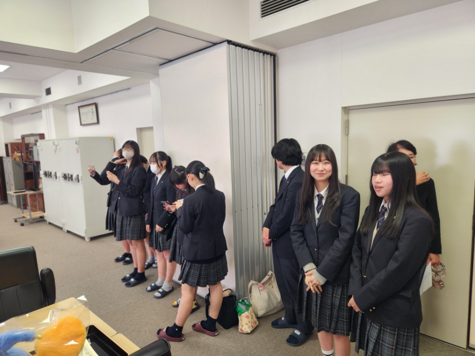 そわそわ