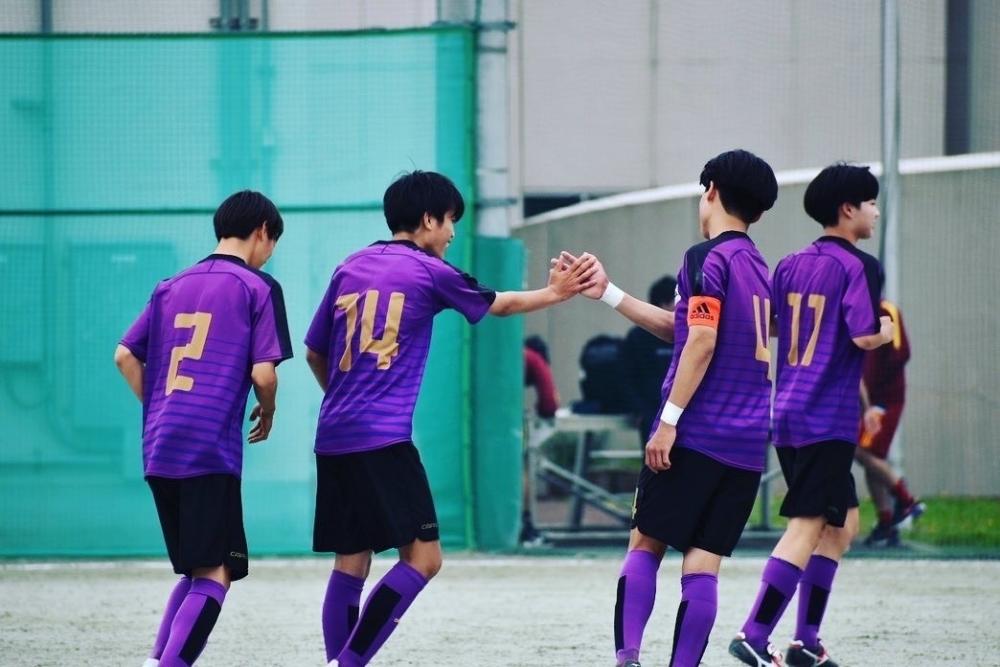 サッカー部３
