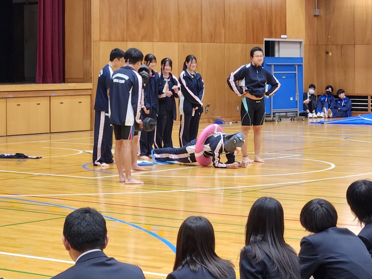 水泳