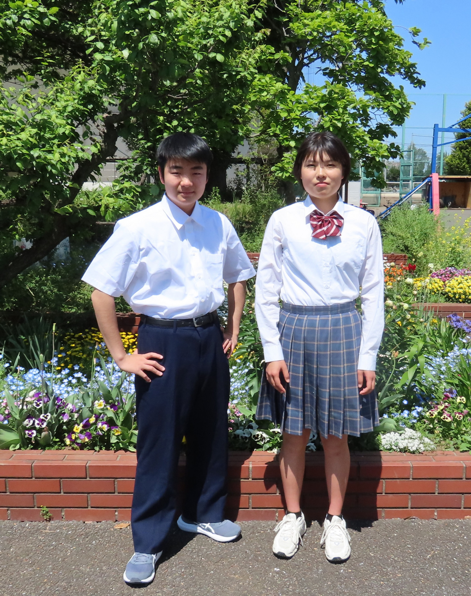 男女の夏服の写真