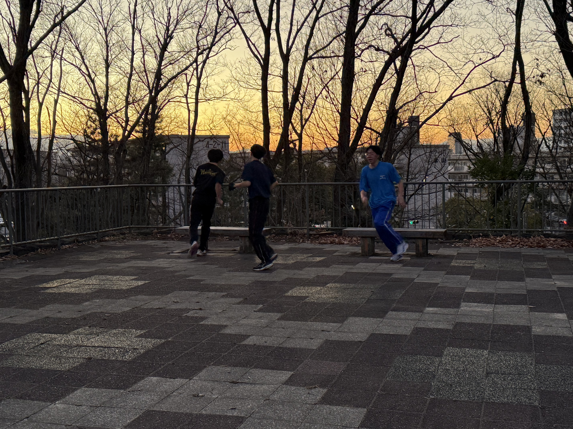 0109ベンチぐるぐる