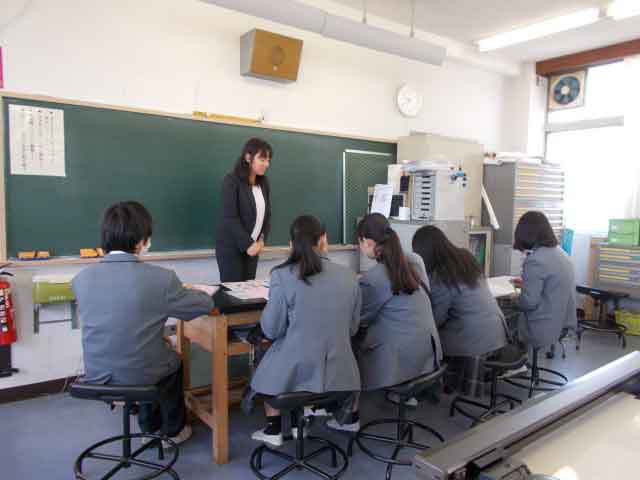 さんぽう