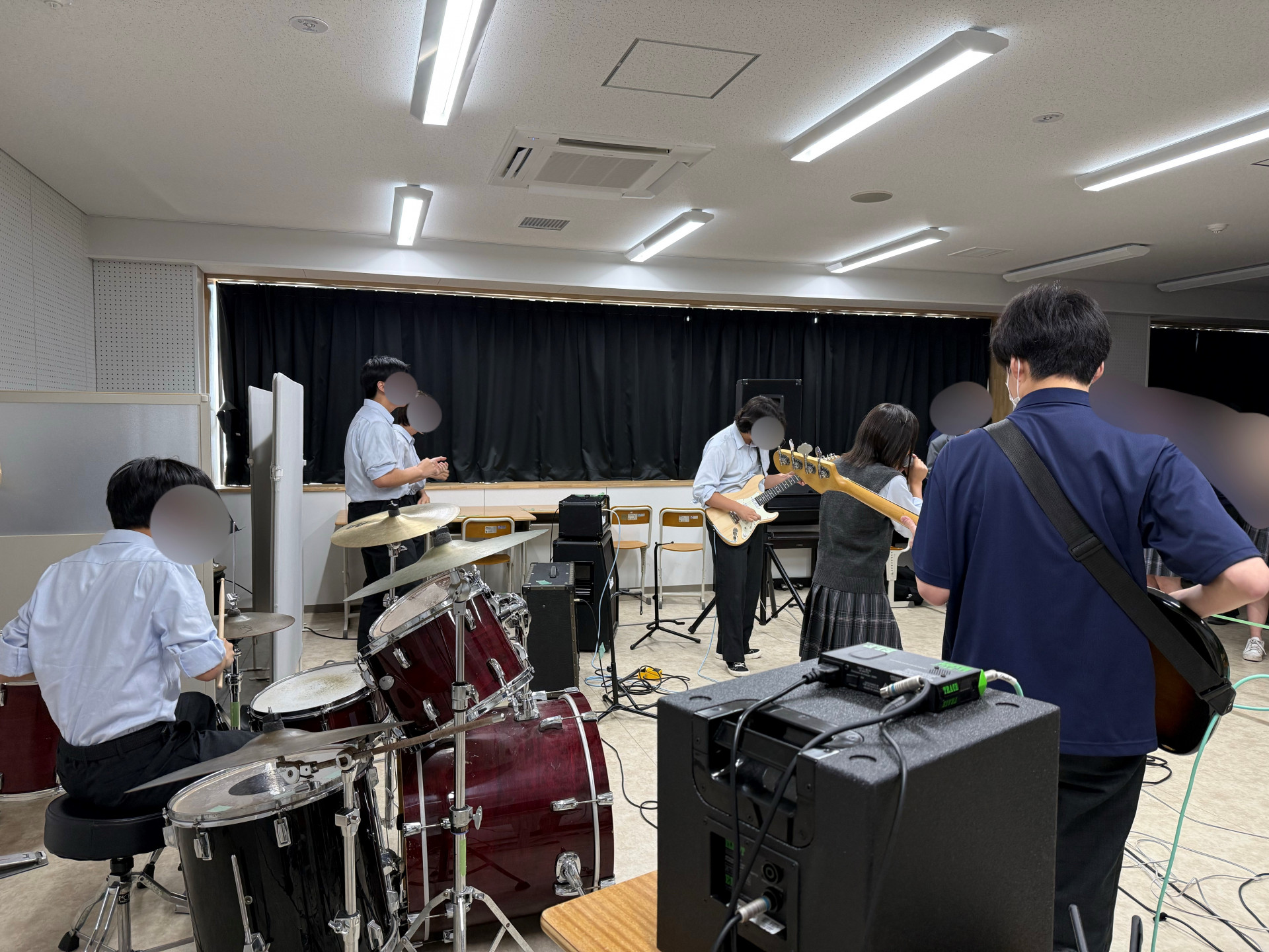 ブス