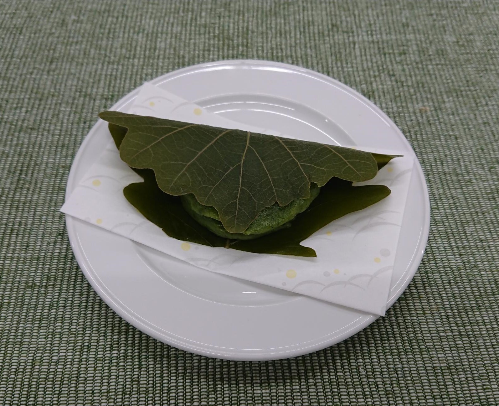 ⑥柏餅みどり