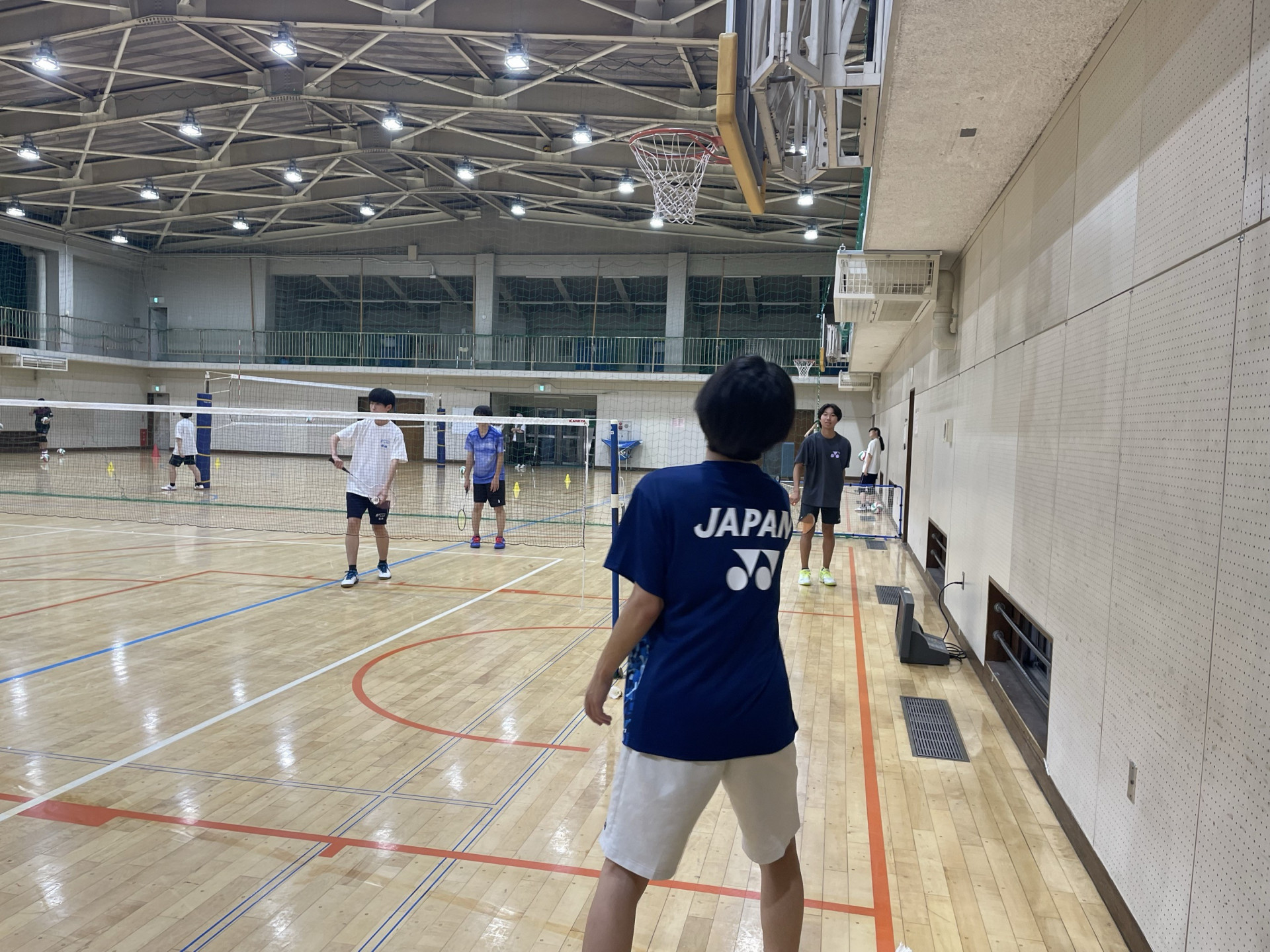 バドミントン２