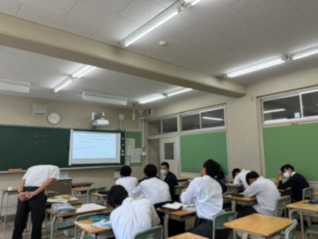 R81002数学C１