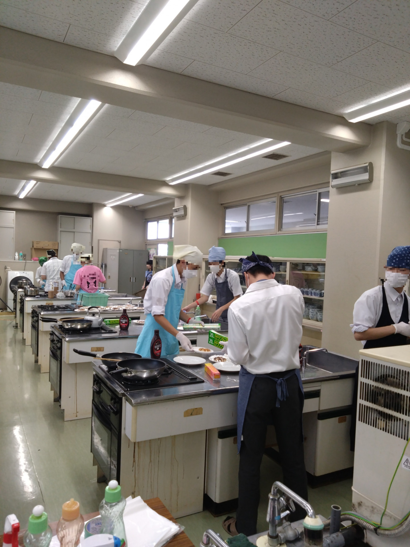 食班モザイク.JPG