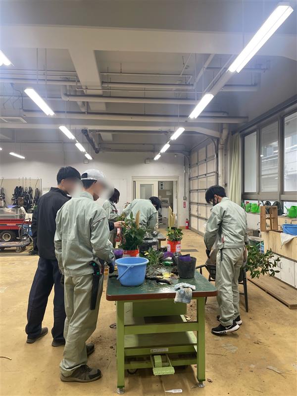 59240a39-bfec-471c-af75-9b9cdc400eed