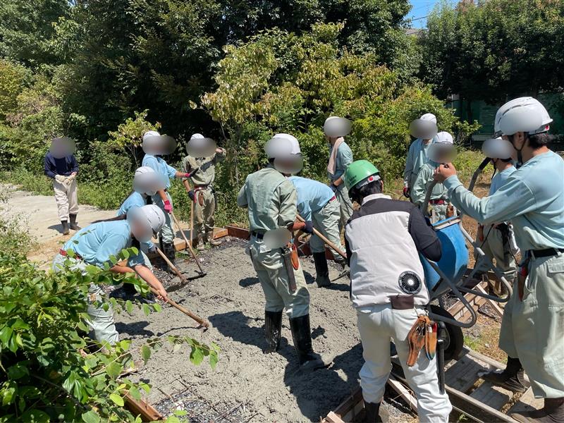 c93a7095-4145-4fcf-8452-3dad4346787e