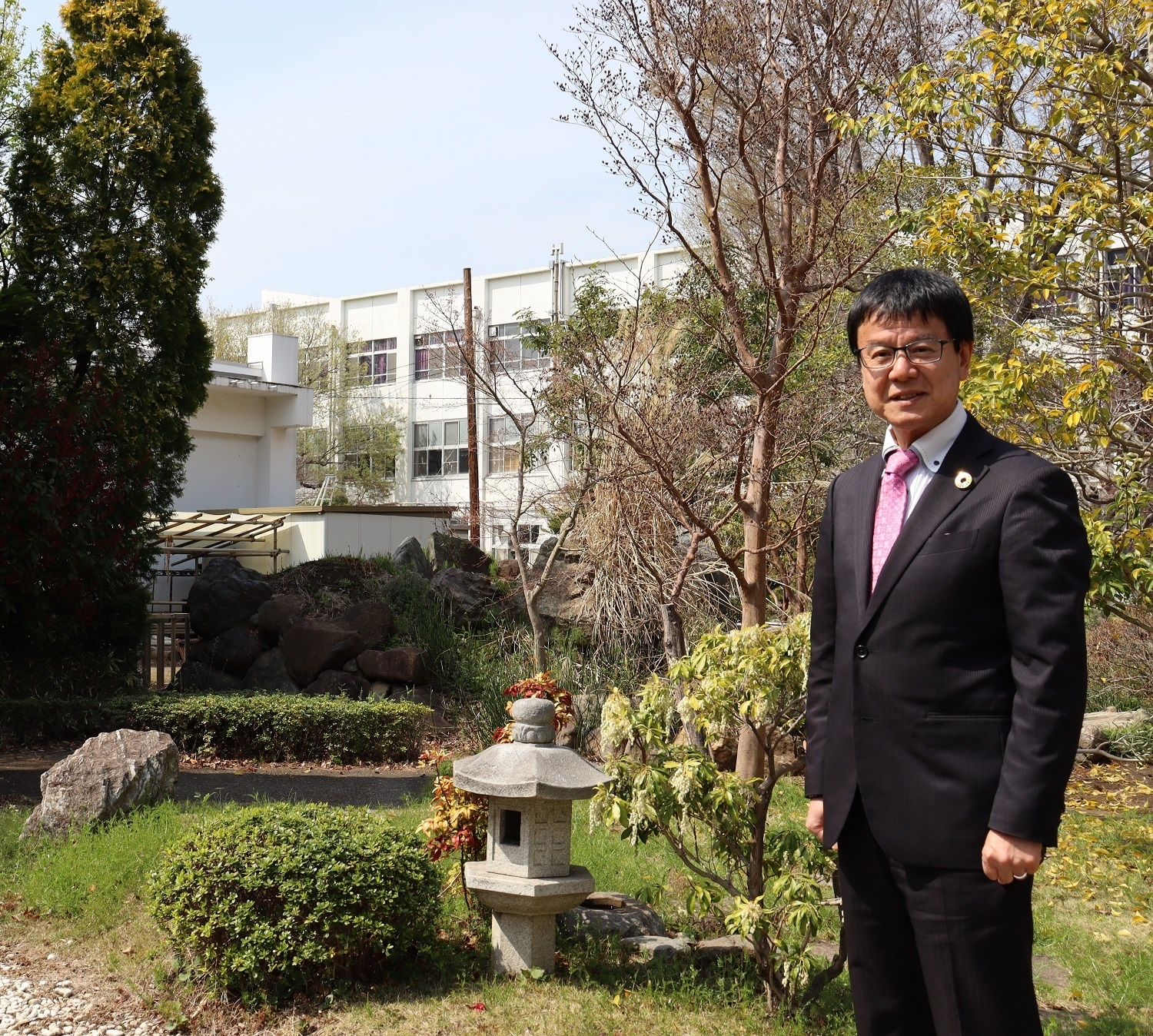 東京都立農業高等学校長 並川 直人 写真