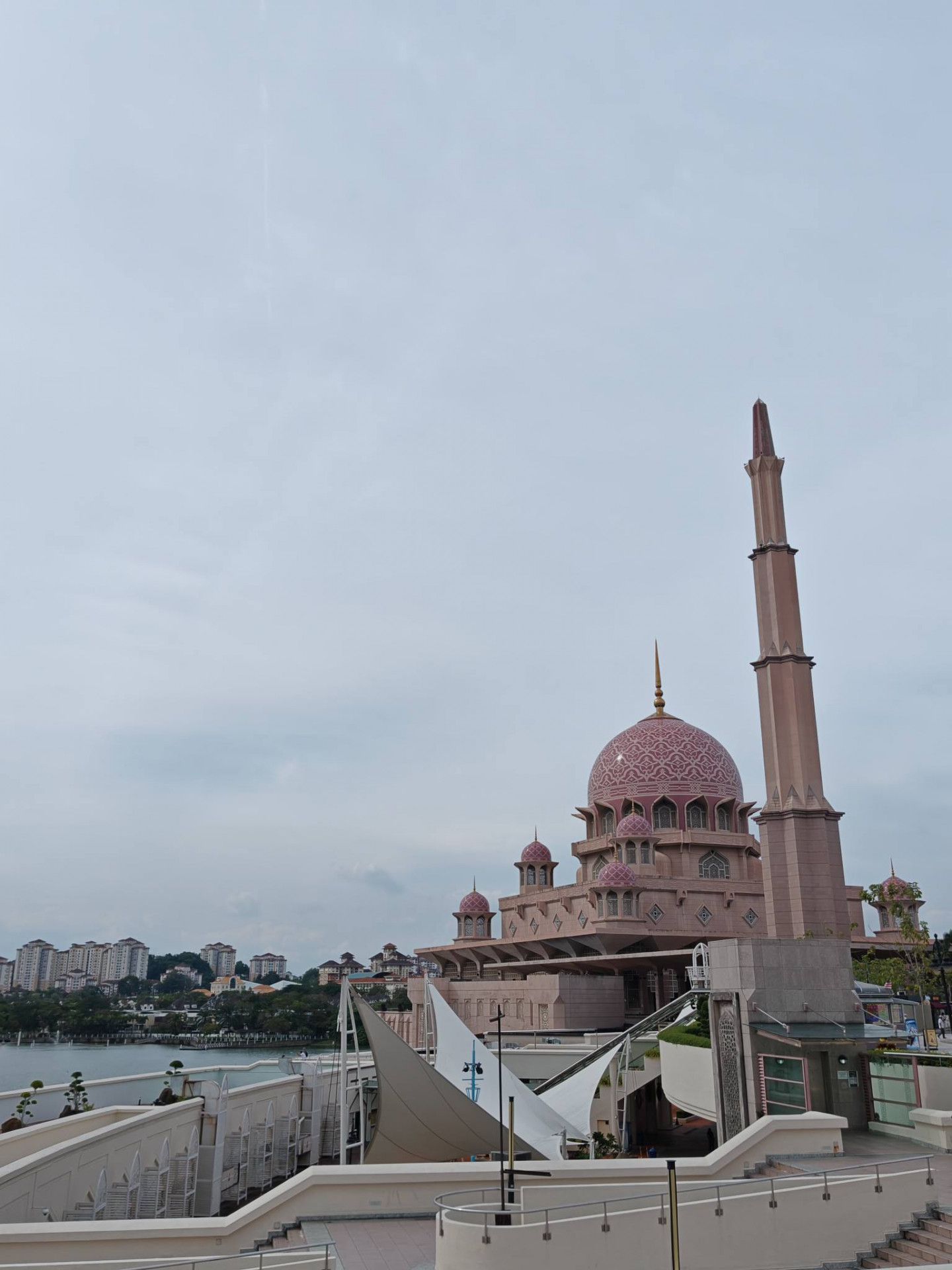 608710155_3173902126113084_3654339593004053627_n