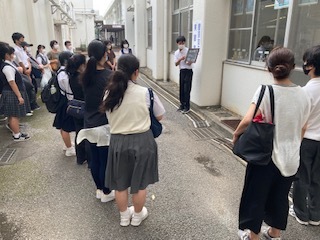 食品科担当教員による説明の様子