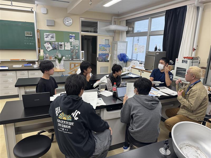 6bf897a9-9e5c-47f5-8d94-2bdffbaf4c61