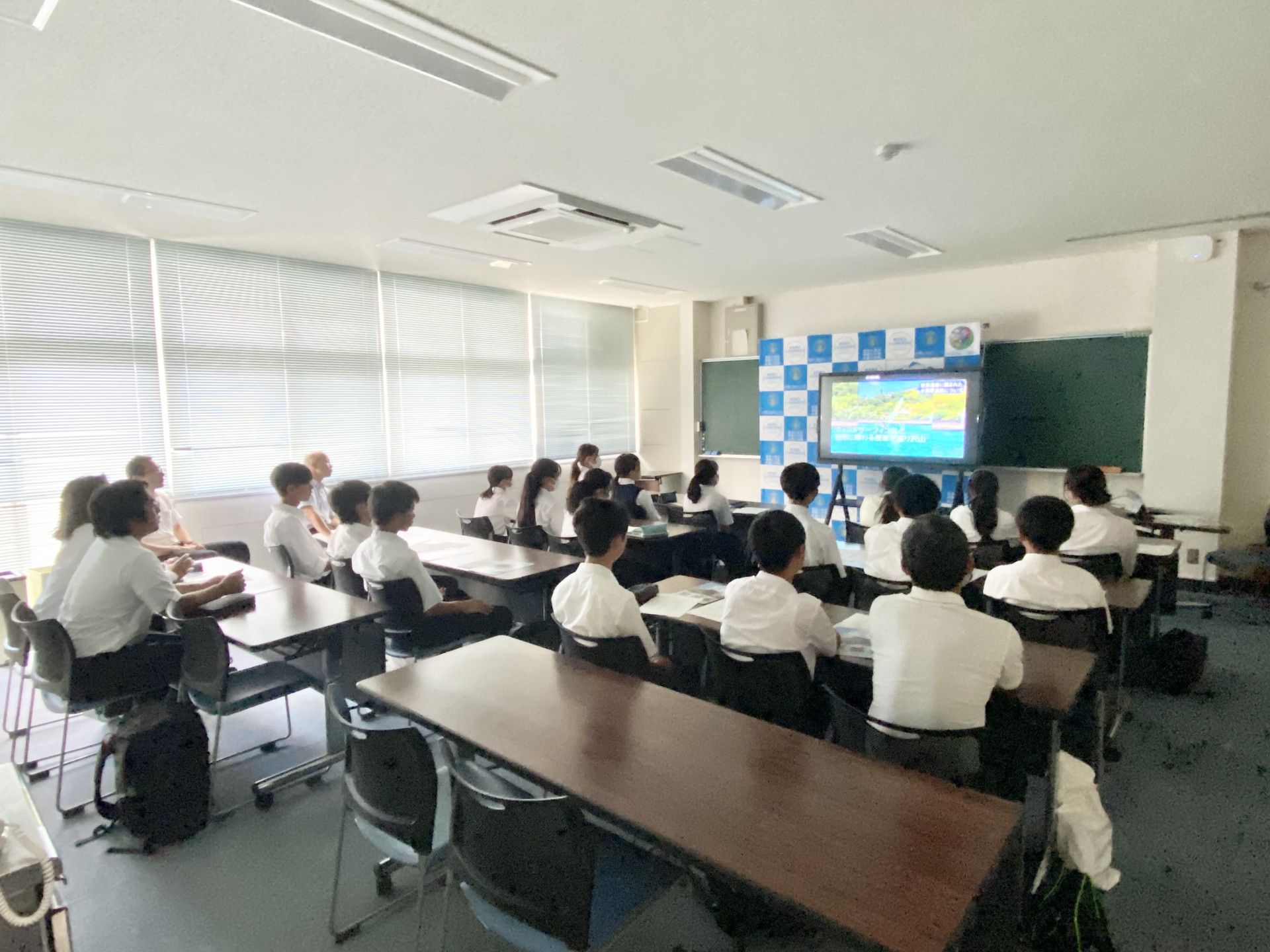 学校説明会＆授業見学会（小笠原中学校3年生対象）