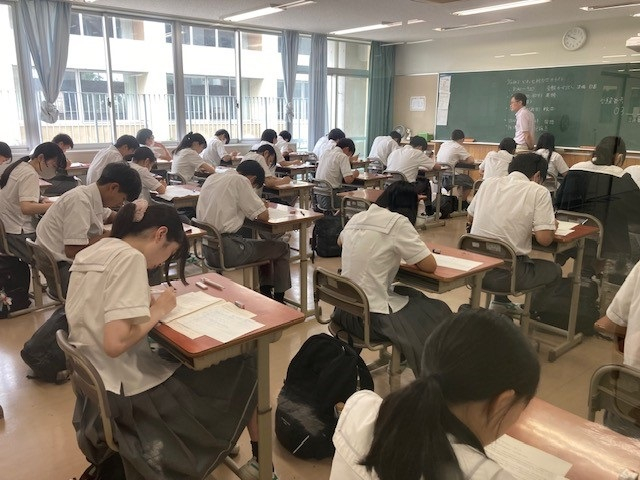 1年