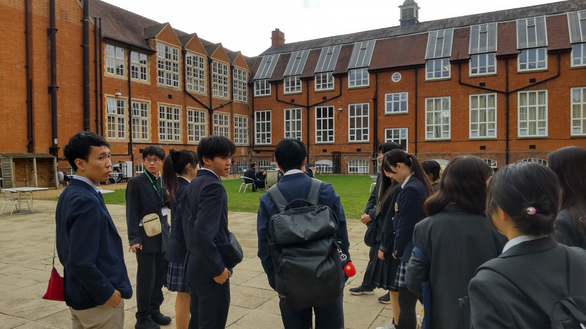 アングリア・ラスキン大学訪問.JPG