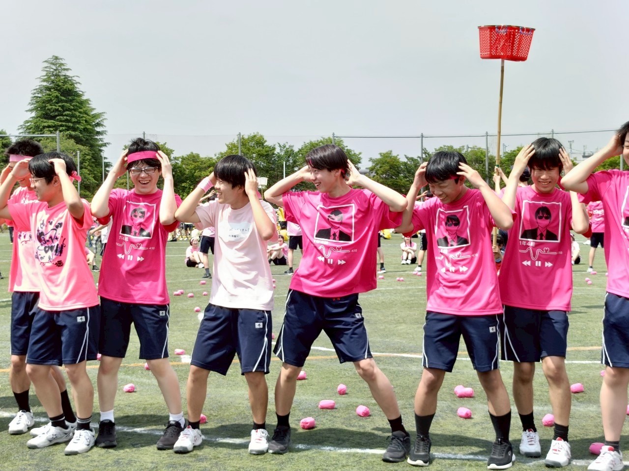 高1ダンシング玉入れ
