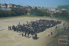 P001