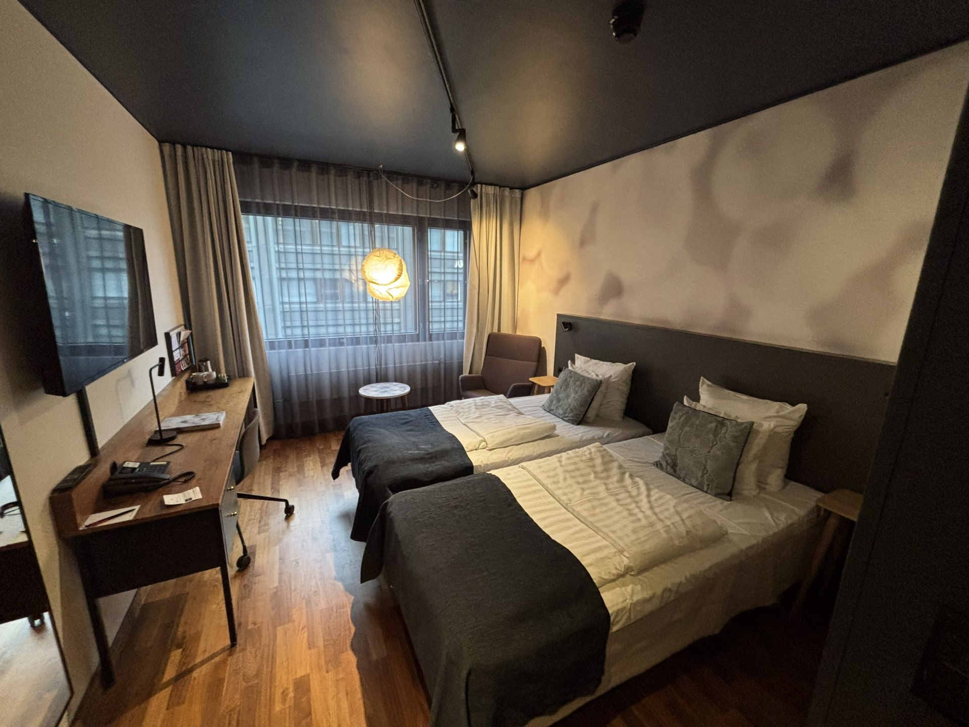 20251007_135010733_iOS