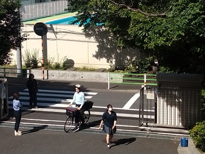 自転車ヘルメット３