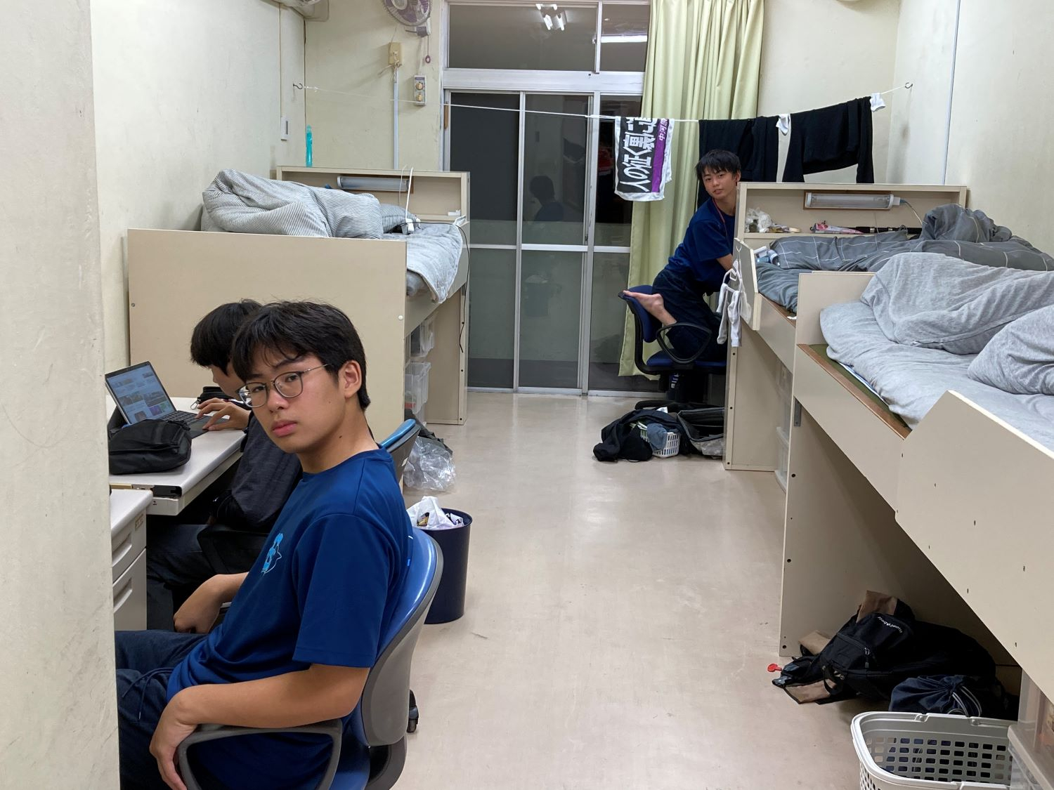 【寄宿舎】居室宅習の様子です! | 東京都立大島海洋国際高等学校 全日制 | 東京都立学校