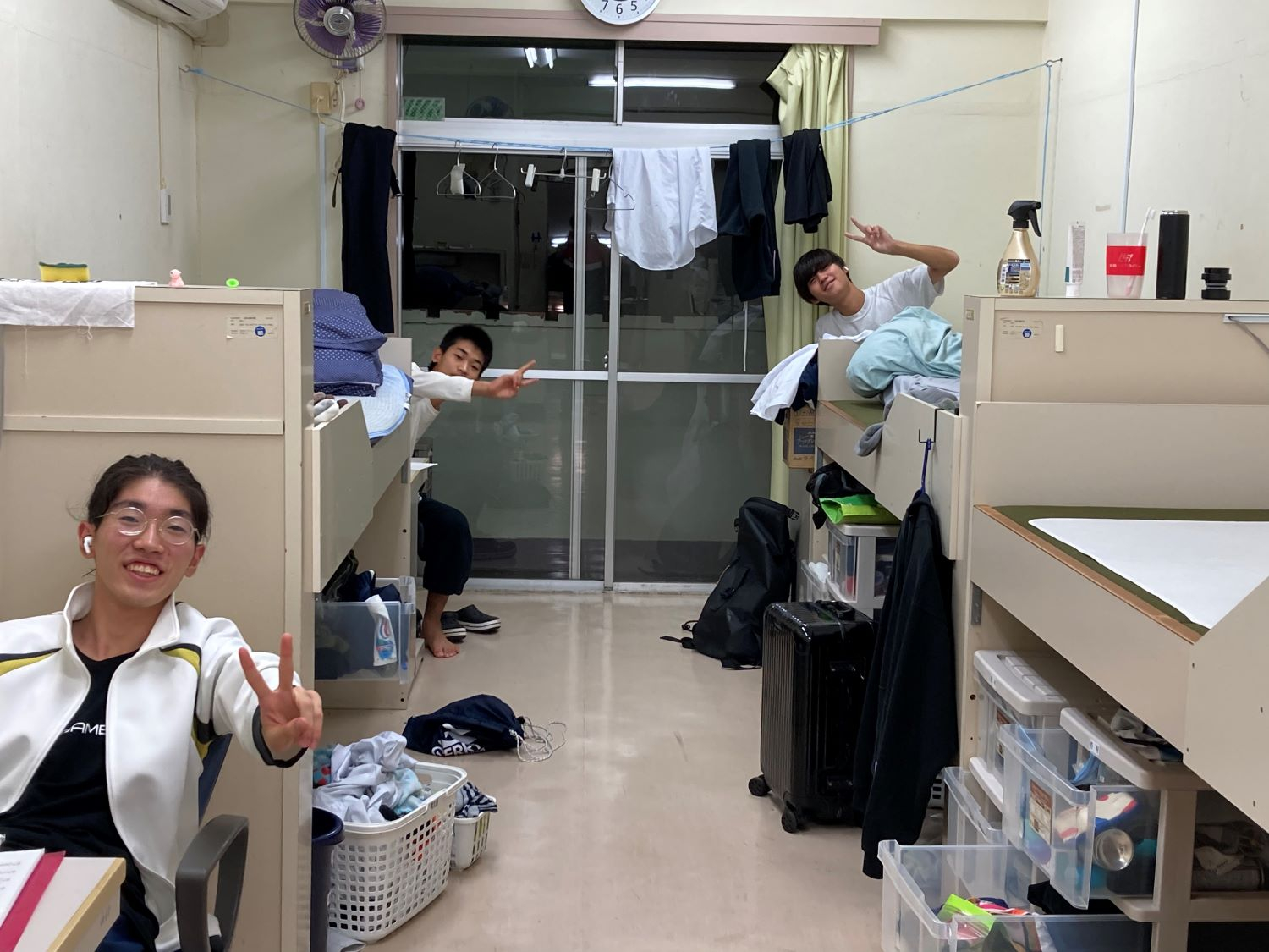 【寄宿舎】居室宅習の様子です! | 東京都立大島海洋国際高等学校 全日制 | 東京都立学校