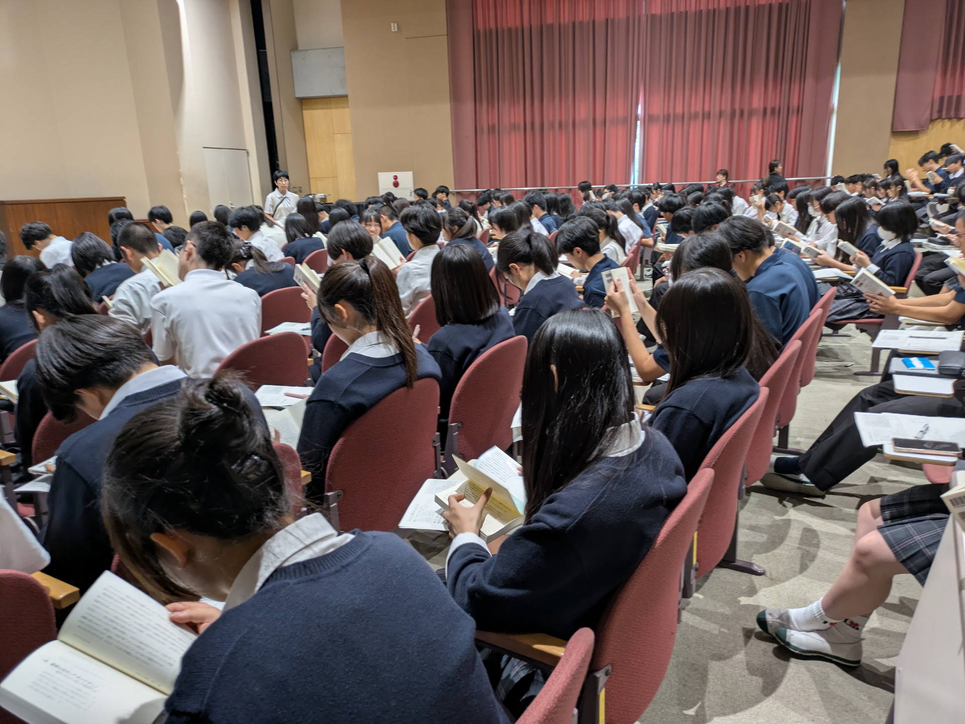 PXL_20261007_045611451