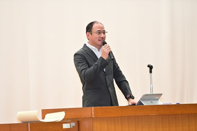 3進路主任講話.JPG