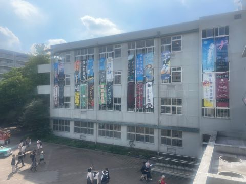 中庭３