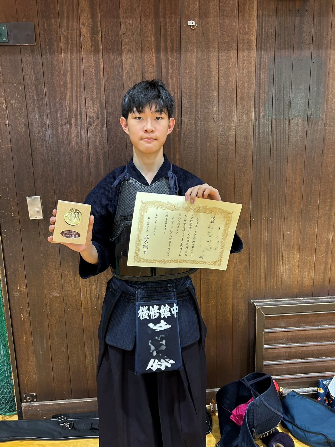 優勝_k1006590@metro.ed.jp