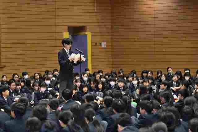 新入生代表挨拶2.JPG
