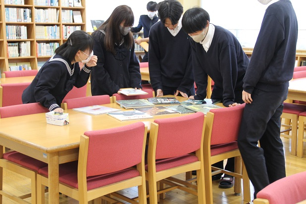 図書室IMG_1880.JPG