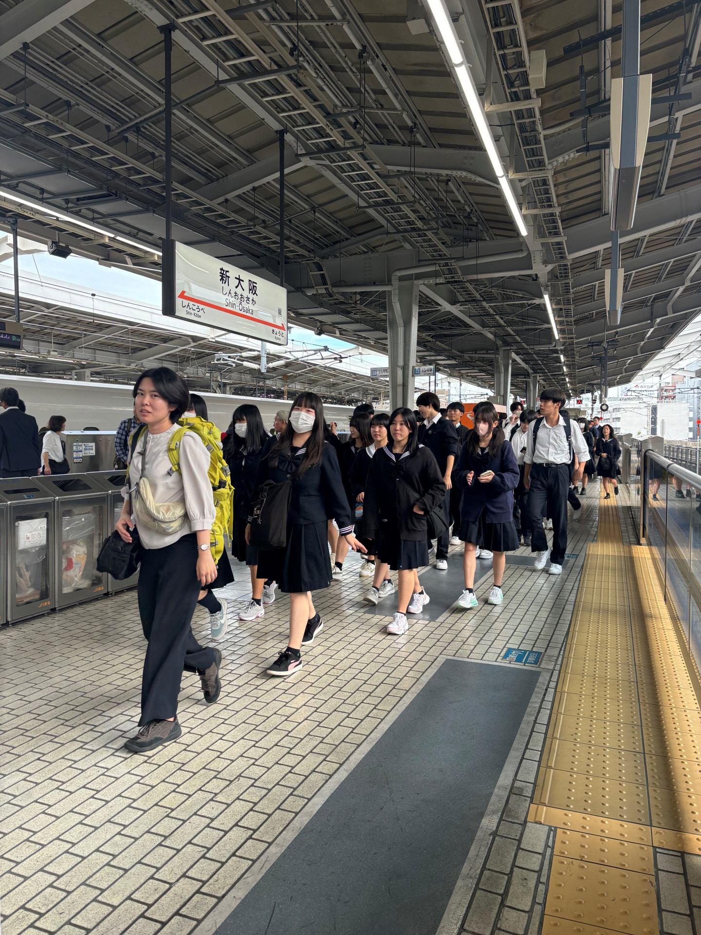 新大阪に到着