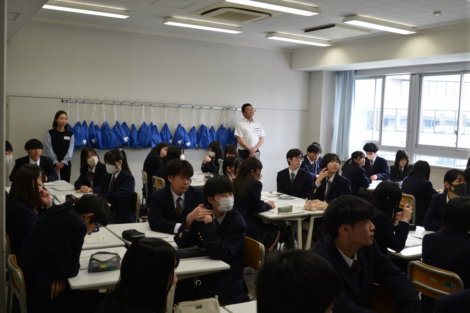 2_4_ワールドカフェ１.JPG