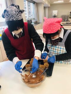 53782472-818d-4427-b219-e4007d2b2eaf