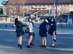 77ea6827-d0b1-446d-a11d-29b9854365c6