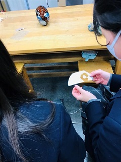 981e65a7-1b6f-4189-8d6c-f2747bac6397