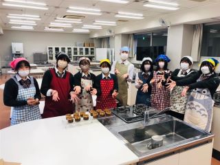 ab9f746a-8570-4c1a-b19f-7234e8f28f3e