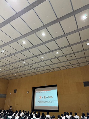 060902３年次進路ガイダンス02